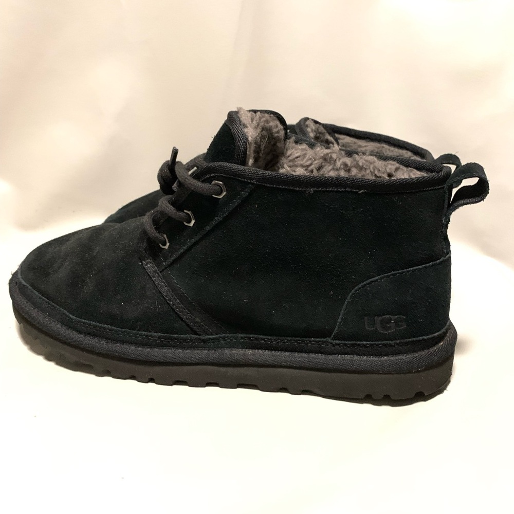 UGG Men's Neumel Chukka Boots Shoes Black Used SIZE 10
